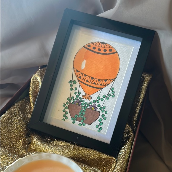 Gift box of Nova Scotian themed wax melts, candle and original artwork. - Picture 4 of 6